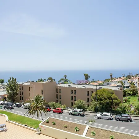 Apartment Sunny Ocean View Canico (Madeira)